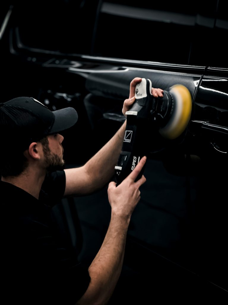 Machine Polishing and Scratch Removal